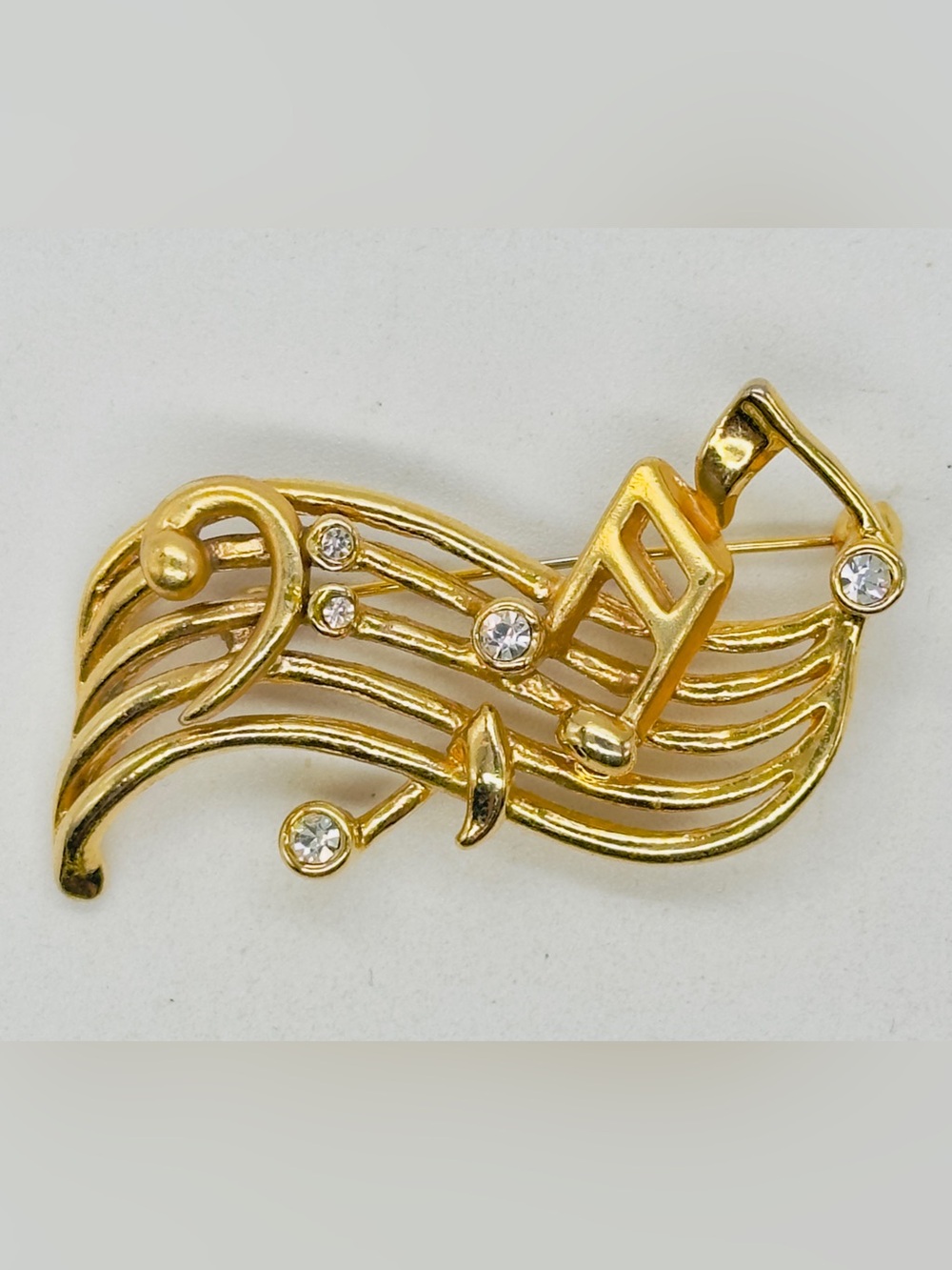 Vintage Gold Tone Music Note Staff Brooch Pin Rhinestone Musician Figural